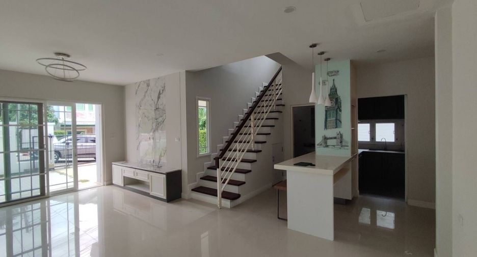 Haus zum Kauf mit 3 Zimmer in Mueang Phuket, Phuket
