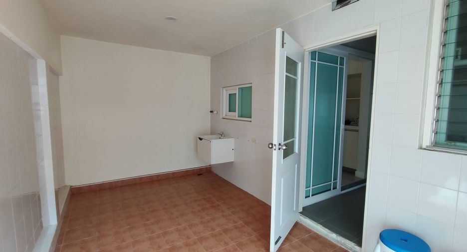 Haus zum Kauf mit 3 Zimmer in Mueang Phuket, Phuket