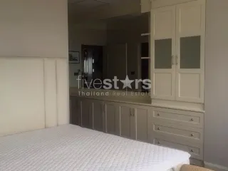Wohnung zum Kauf mit 3 Zimmer in Yan Nawa, Bangkok