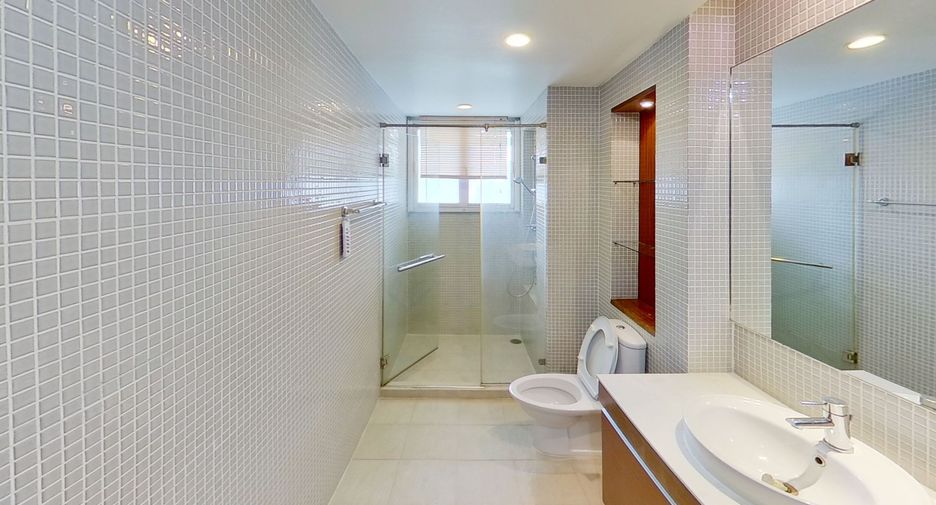 Wohnung zur Miete mit 2 Zimmer in Watthana, Bangkok