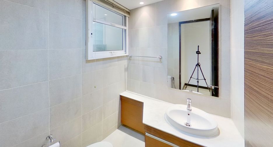 Wohnung zur Miete mit 2 Zimmer in Watthana, Bangkok