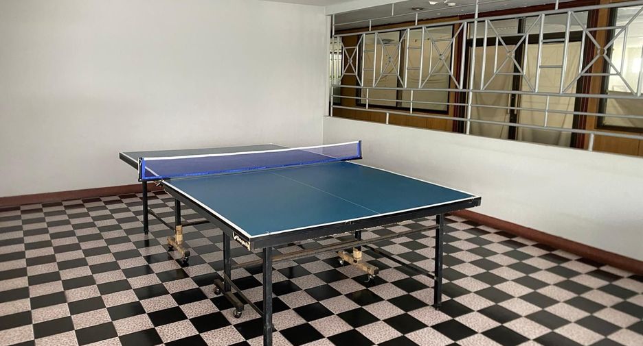 For sale 1 bed condo in Phaya Thai, Bangkok