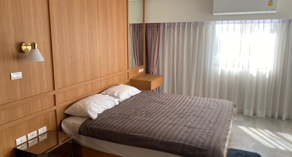 For sale 1 bed condo in Phaya Thai, Bangkok
