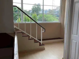 For rent 5 bedrooms townhouse in Phra Khanong, Bangkok