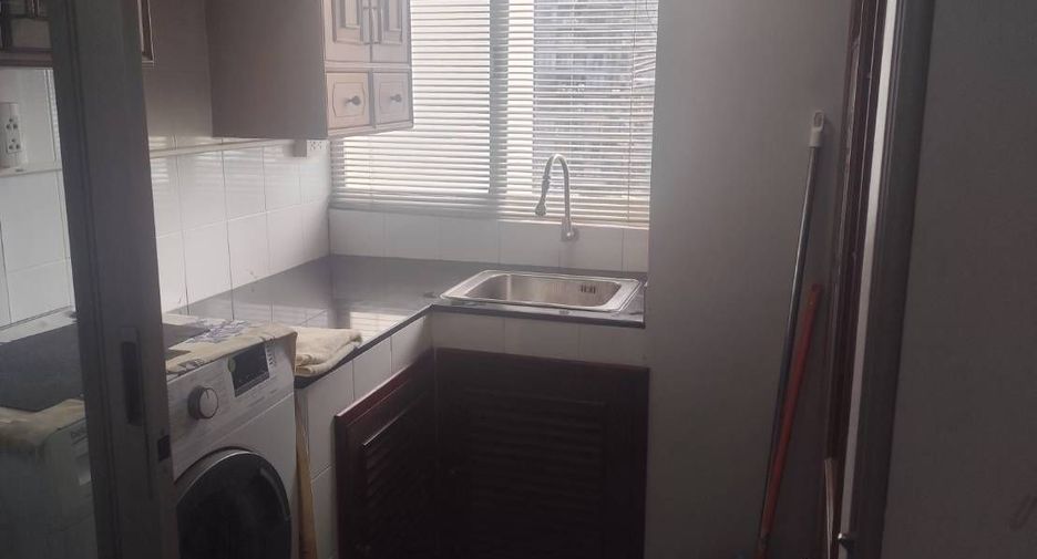 For sale and for rent 1 bed condo in Bang Rak, Bangkok