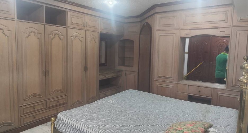 For sale and for rent 1 bed condo in Bang Rak, Bangkok