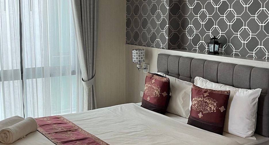 For sale 2 bedrooms condo in Mueang Phuket, Phuket