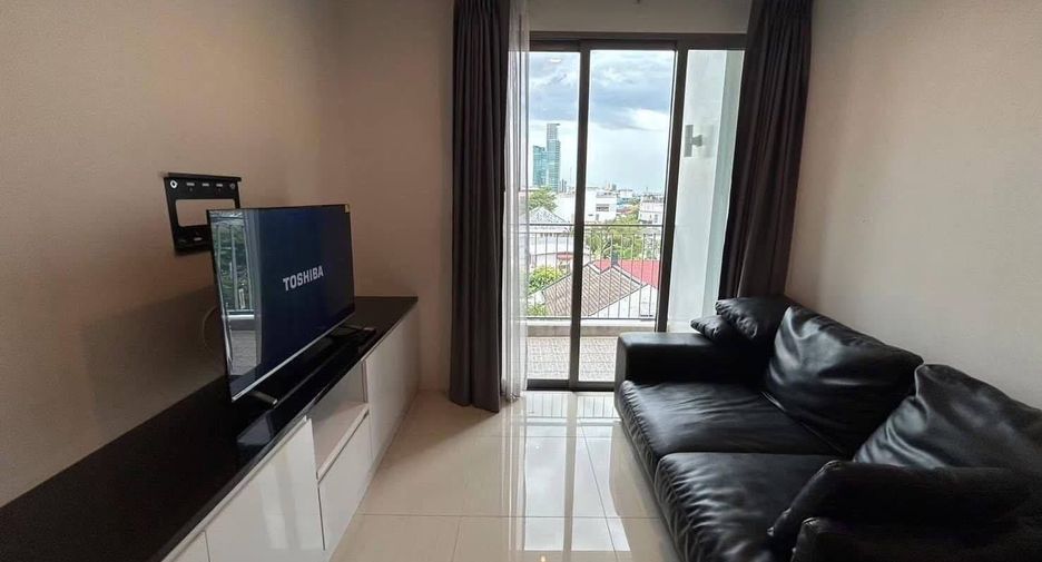 For rent 1 bed condo in Phaya Thai, Bangkok