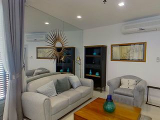For rent 3 bedrooms condo in Sathon, Bangkok