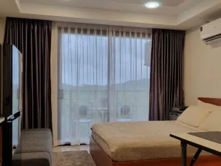 Apartment zum Kauf mit Studio in Thalang, Phuket