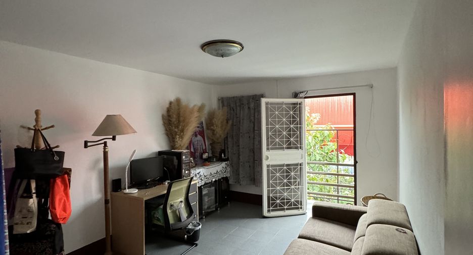 For sale 3 bedrooms retail Space in Mueang Phuket, Phuket