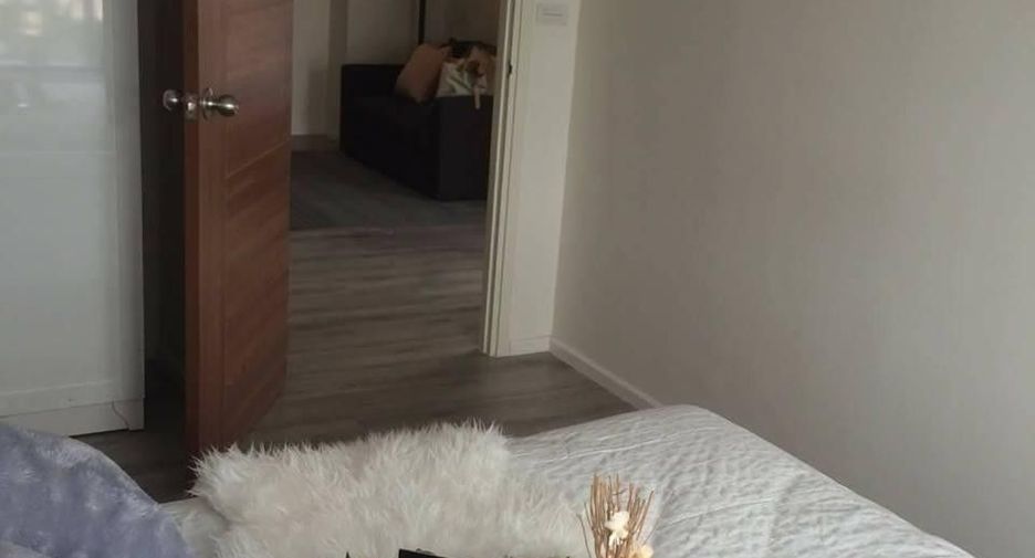 For sale 1 bed condo in Mueang Samut Prakan, Samut Prakan