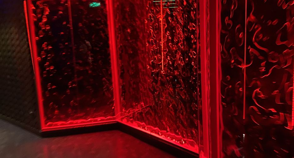 For rent retail Space in Watthana, Bangkok