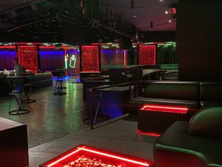 For rent retail Space in Watthana, Bangkok