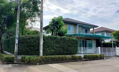For sale 3 bedrooms house in Khlong Sam Wa, Bangkok