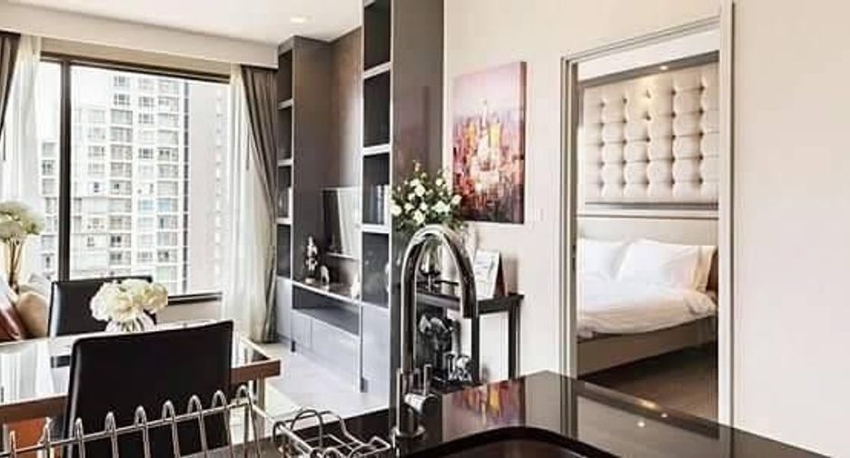 For sale 1 Beds condo in Khlong San, Bangkok