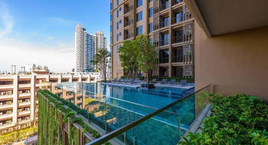 For sale 1 Beds condo in Khlong San, Bangkok