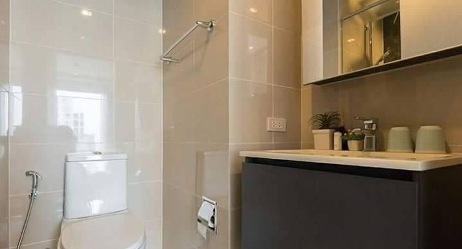 For sale 1 Beds condo in Khlong San, Bangkok