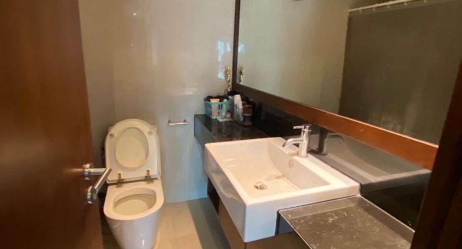 For sale studio condo in Sathon, Bangkok