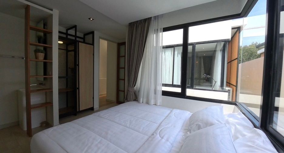 For sale 3 bedrooms condo in Mueang Phuket, Phuket