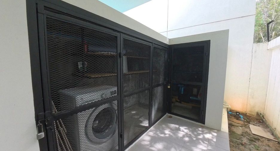For sale 3 bedrooms condo in Mueang Phuket, Phuket