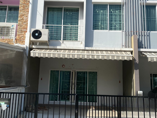 For sale 3 bedrooms townhouse in Bang Bon, Bangkok