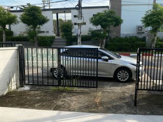 For sale 3 bedrooms townhouse in Bang Bon, Bangkok