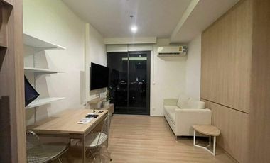 À louer 2 chambres condo à Phaya Thai, Bangkok