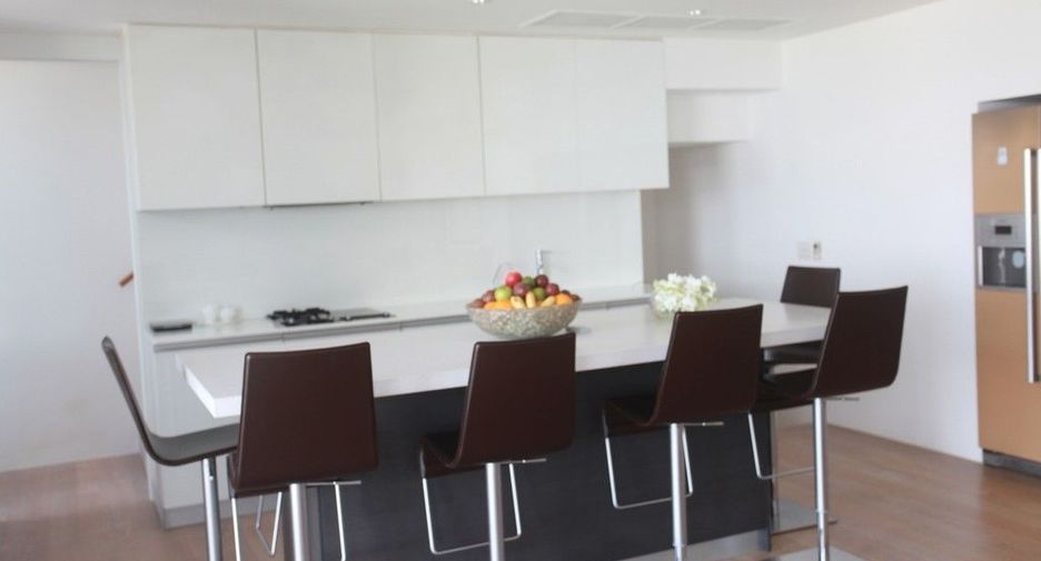 For sale 3 bedrooms villa in Thalang, Phuket