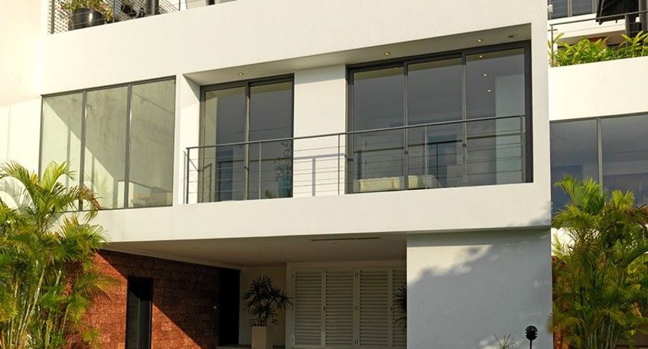 For sale 3 bedrooms villa in Thalang, Phuket