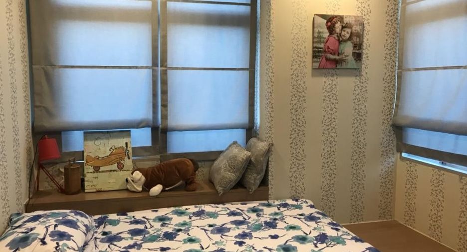 For rent 2 bedrooms condo in Ratchathewi, Bangkok