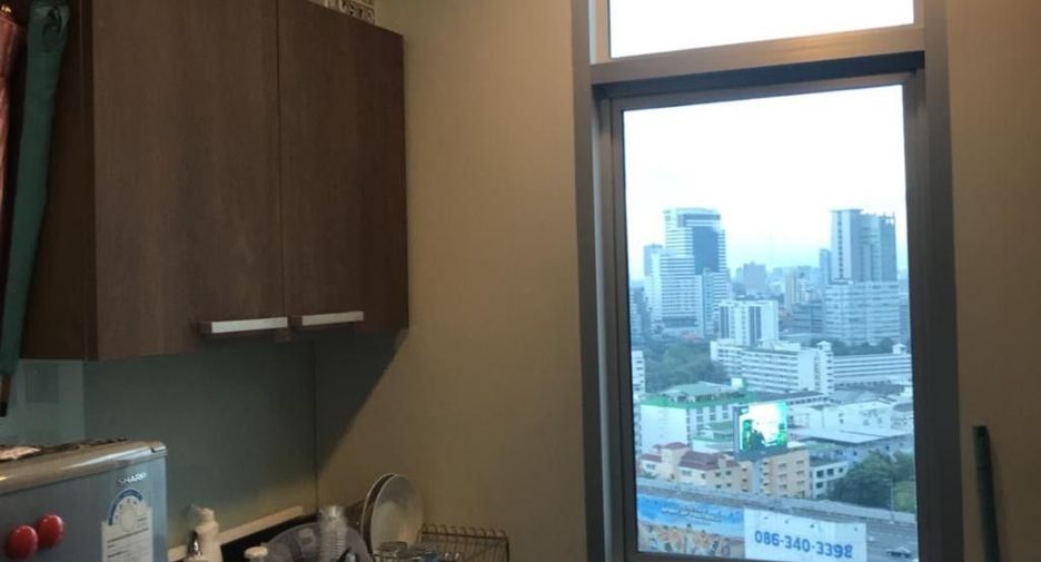 For rent 2 bedrooms condo in Ratchathewi, Bangkok