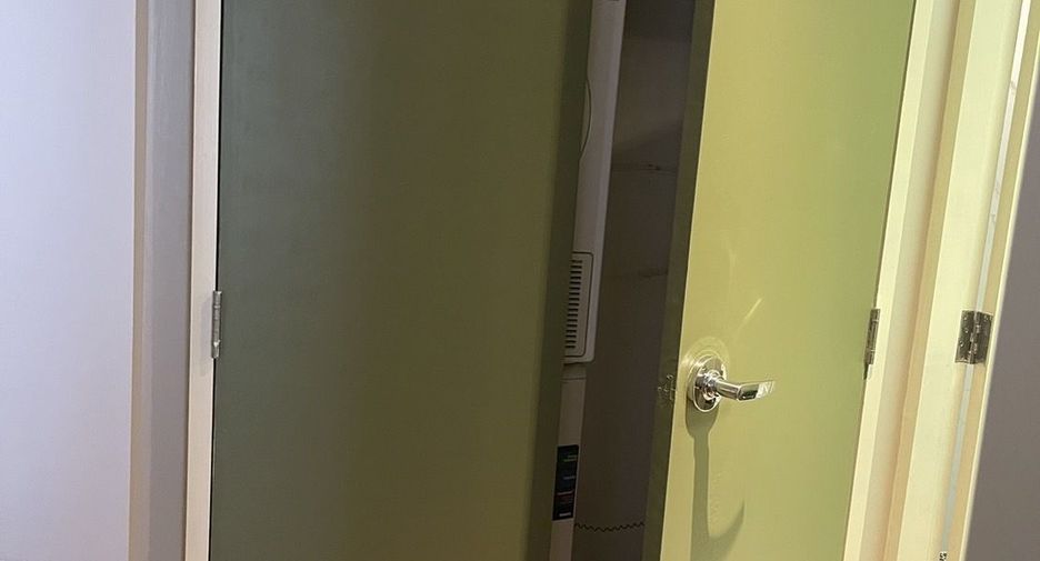 Wohnung zur Miete mit 2 Zimmer in Pathum Wan, Bangkok