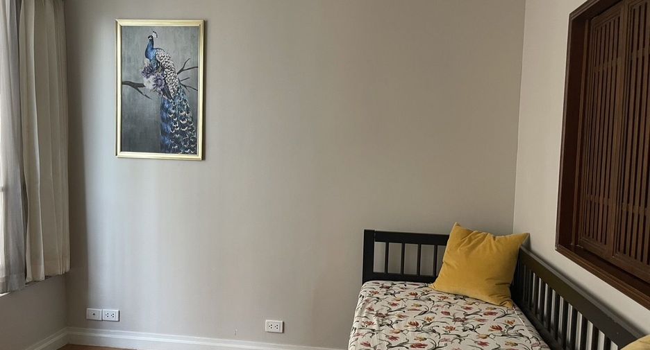 Wohnung zur Miete mit 2 Zimmer in Pathum Wan, Bangkok