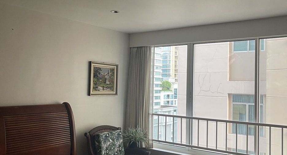 Wohnung zur Miete mit 2 Zimmer in Pathum Wan, Bangkok
