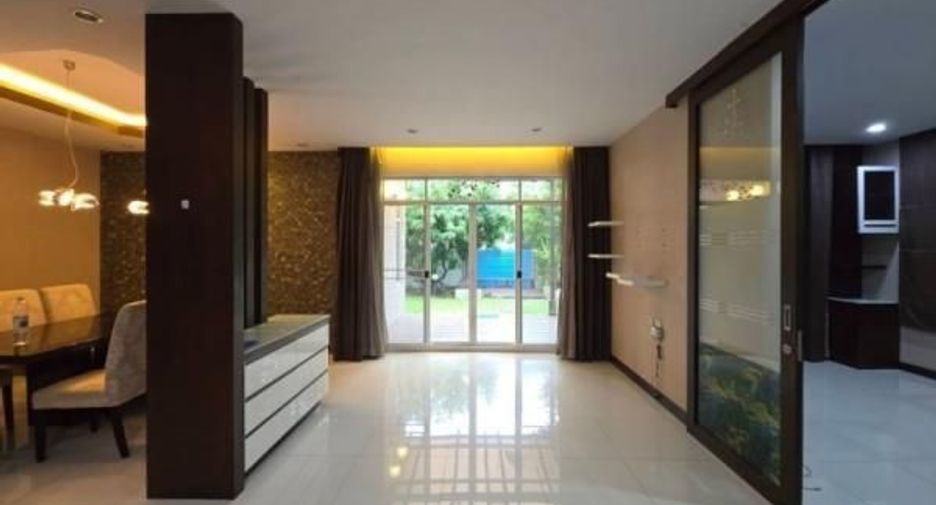 Продажа и аренда 5 спальни дом в Банг Кхае, Бангкок
