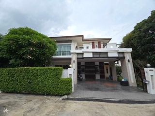 For sale そして for rent 5 ベッドルーム house in Bang Khae, Bangkok