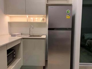 Wohnung zur Miete mit 1 Zimmer in Huai Khwang, Bangkok