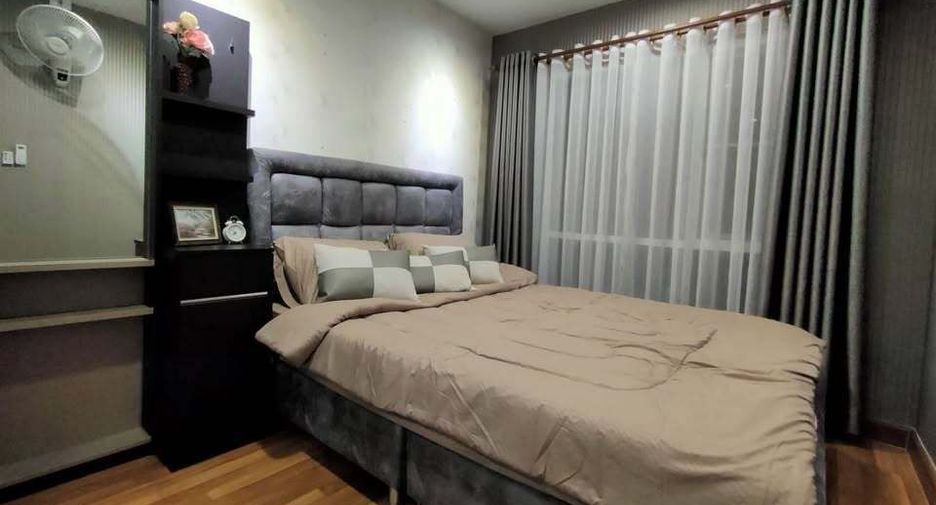 À louer 1 chambre condo à Phra Khanong, Bangkok