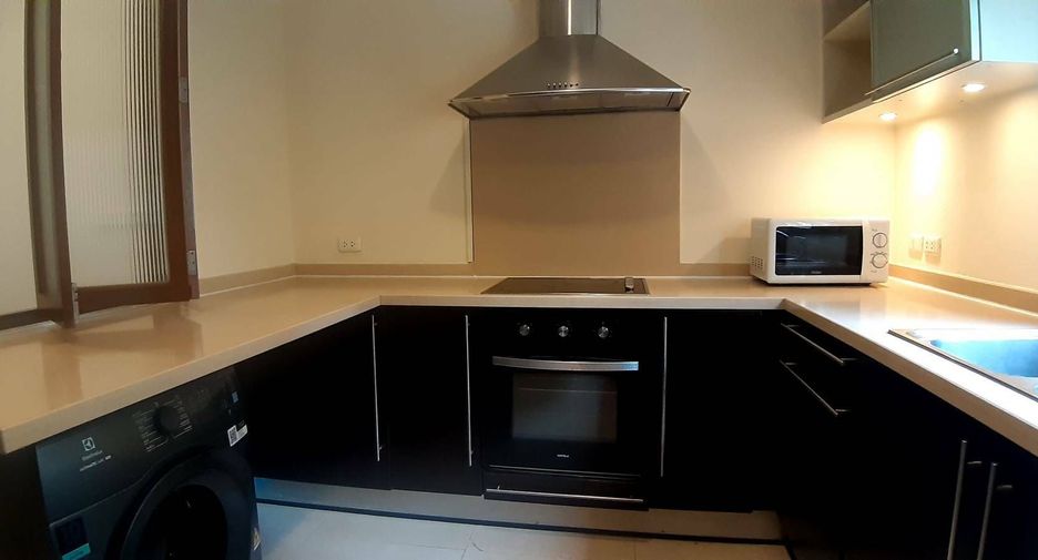 For rent 3 ベッドルーム condo in Sathon, Bangkok