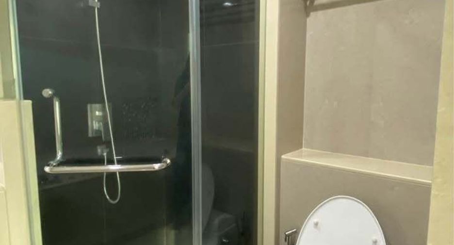 For rent 1 bed apartment in Watthana, Bangkok