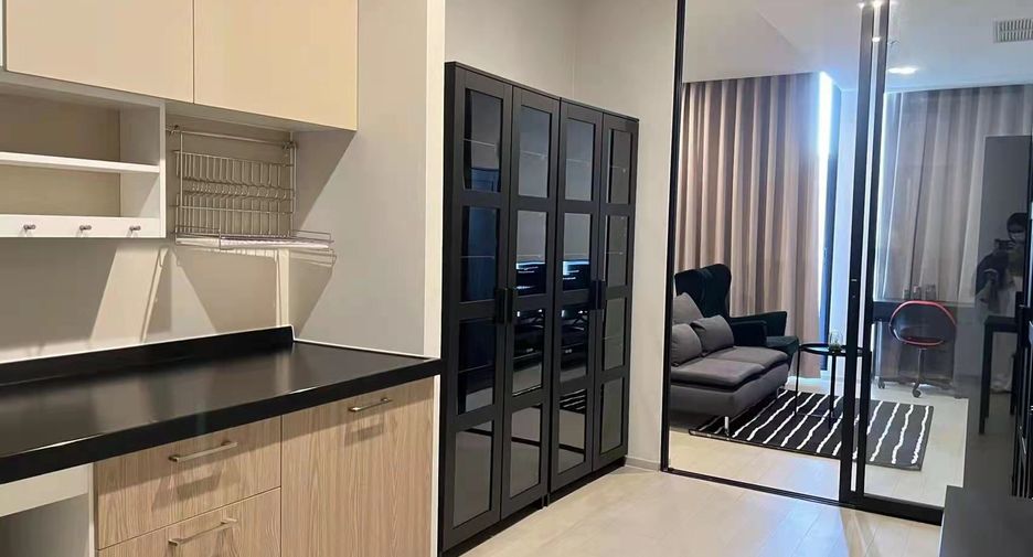 For rent studio condo in Pathum Wan, Bangkok