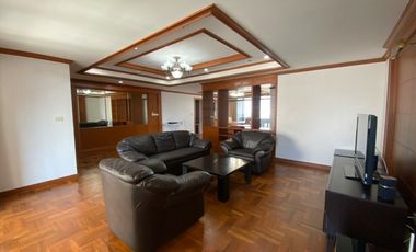 Apartment zur Miete mit 3 Zimmer in Watthana, Bangkok