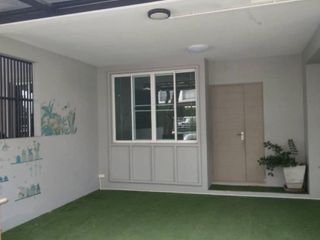 Reihenhaus zur Miete mit 3 Zimmer in Lat Phrao, Bangkok