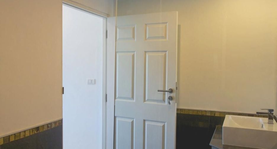 For sale 4 ベッドルーム condo in Mueang Phuket, Phuket