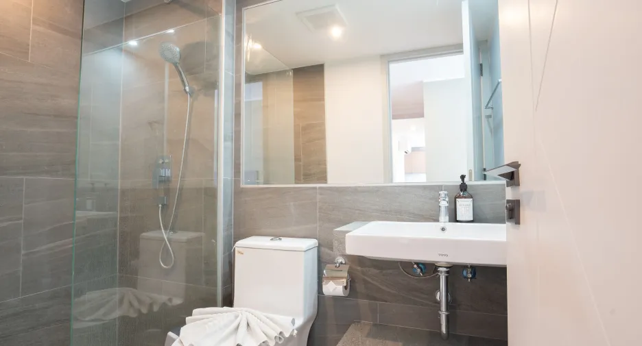 For sale 2 bedrooms condo in Mueang Phuket, Phuket