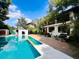 For sale 8 bedrooms house in Suan Luang, Bangkok