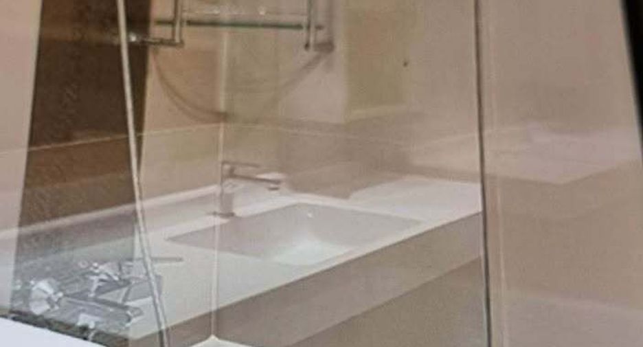 For sale 2 bedrooms condo in Phra Khanong, Bangkok