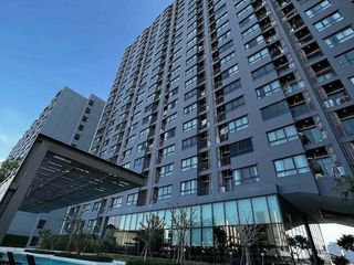 Продажа 2 спальни кондо в Пхра Кханонг, Бангкок