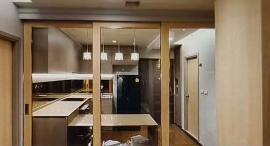 For sale 2 bedrooms condo in Phra Khanong, Bangkok